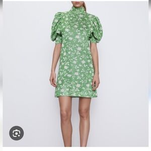 Zara Green Floral Mini Dress with Puff Sleeves